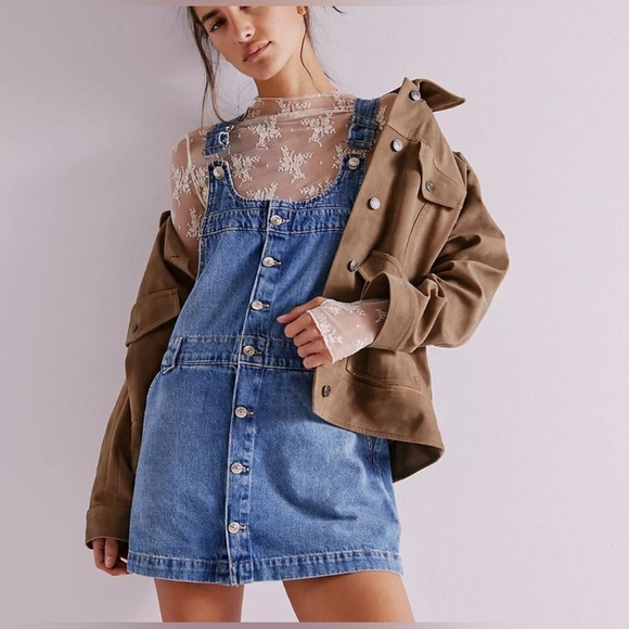 FREE PEOPLE EDDIE DENIM OVERALL MINI DRESS SKIRTALL XS NWT - Picture 1 of 15